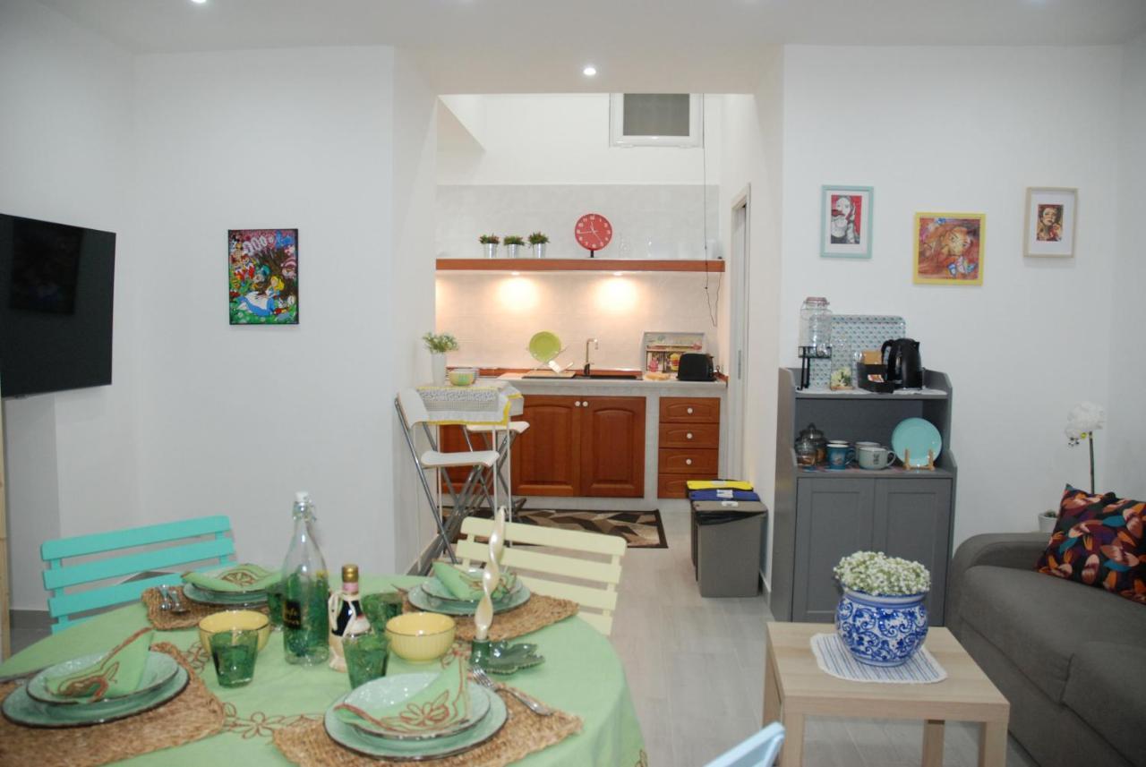 Casa Vacanze Toto Sapore トッレ・アンヌンツィアータ エクステリア 写真
