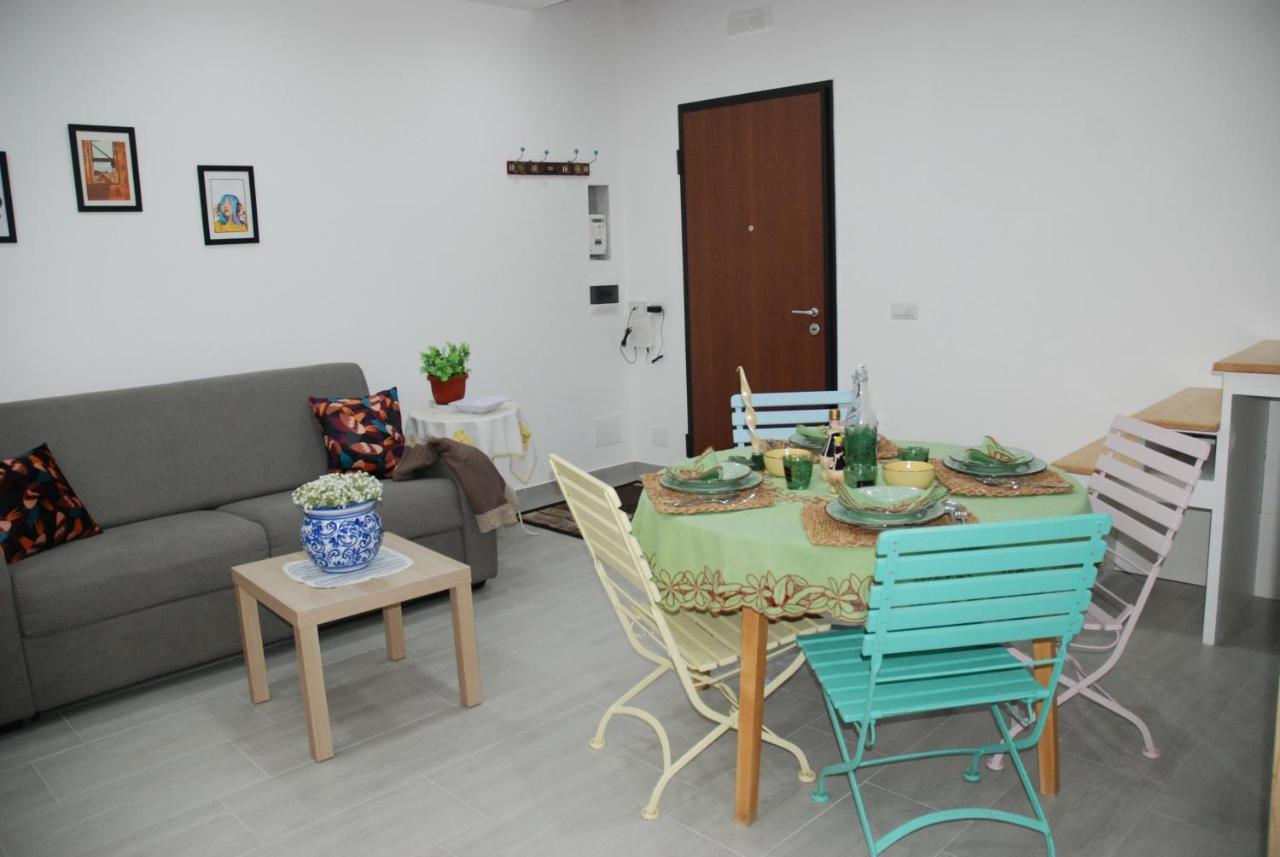 Casa Vacanze Toto Sapore トッレ・アンヌンツィアータ エクステリア 写真